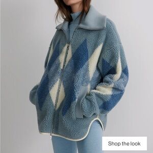 Beautiful!  Brand New Varley Sherpa Zip-Up Jacket with Diamond Pattern
